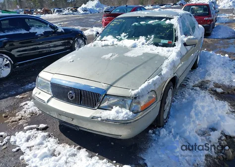 2004 Mercury Grand Marquis Gs z USA, uszkodzony, nr VIN 2MEFM74W04X683314